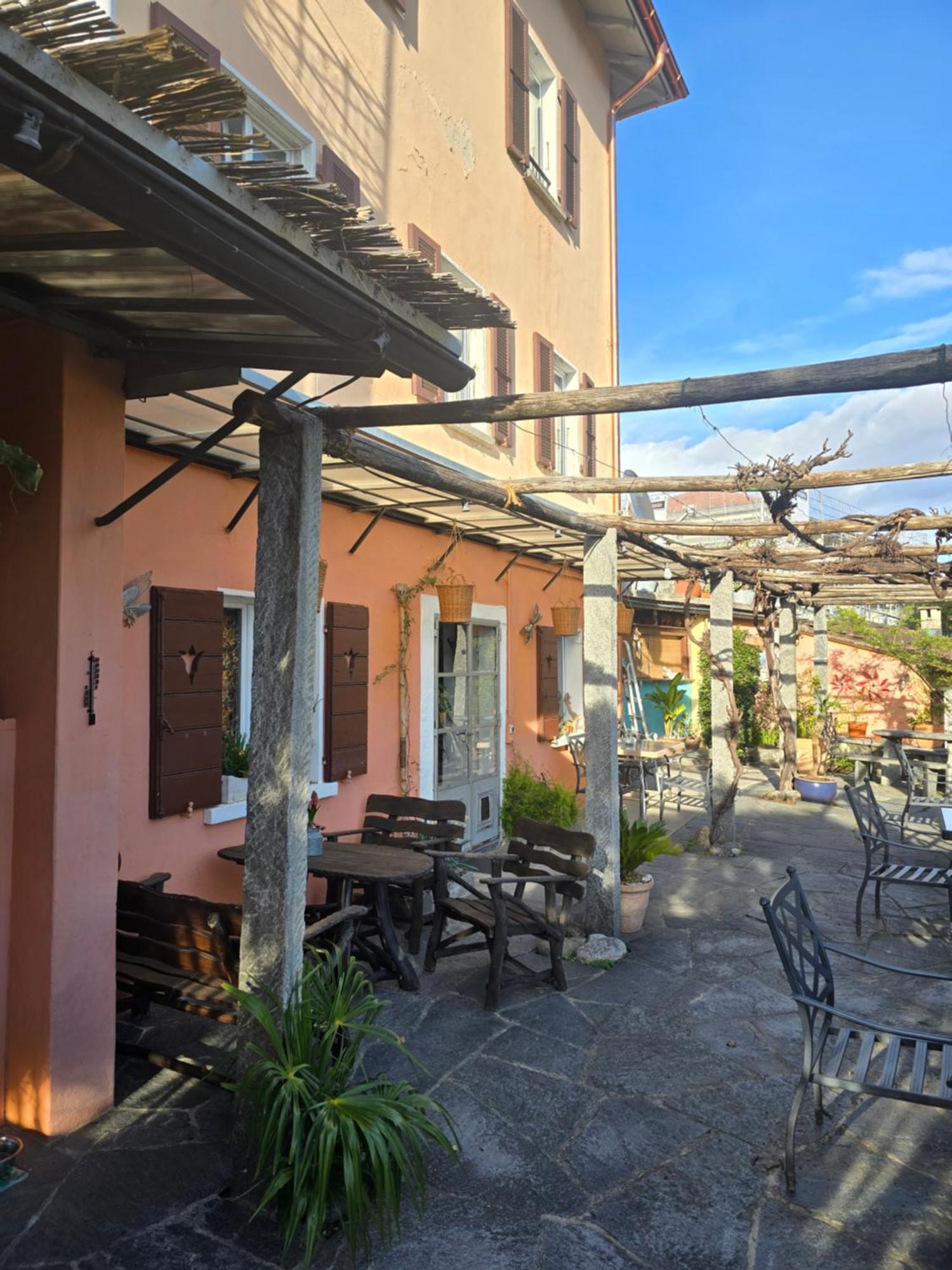 Pensione Olanda Locarno Exterior foto